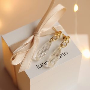 Bubbles gold earrings with Ruthil Quartz